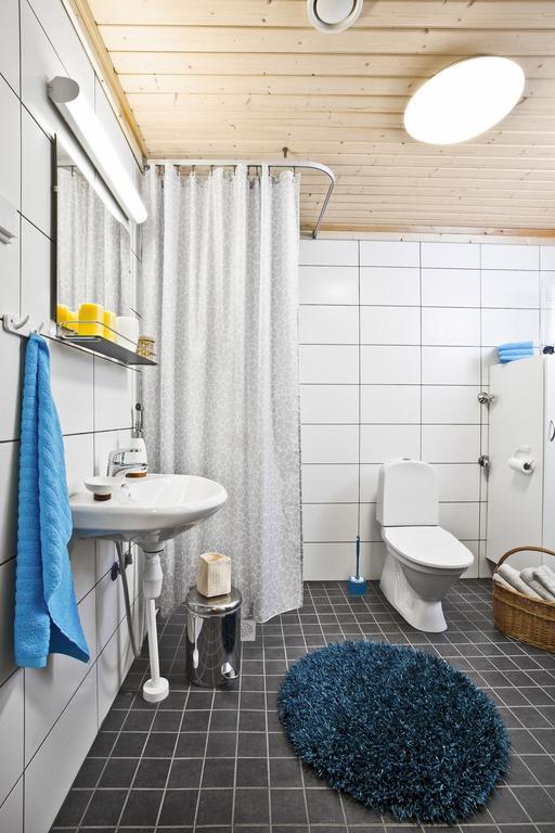 Luoman Hirvimoekit Villa Ahtari Room photo